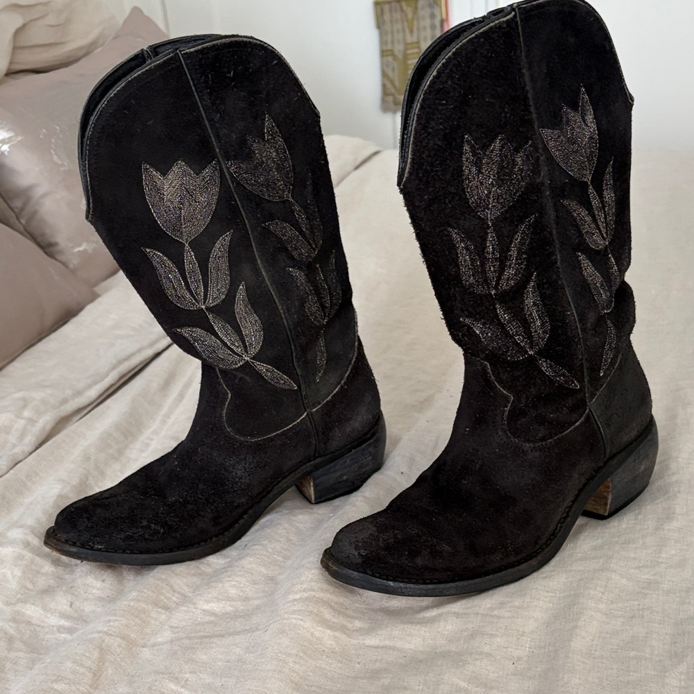 Golden Goose  Western Tulip Cowboy Boot - Picture 7 of 8